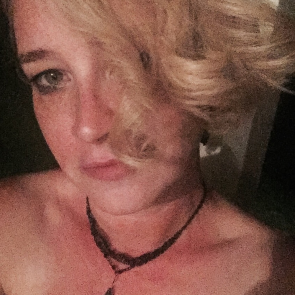 Meet your Posher, Monica